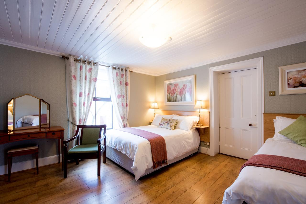 Brennan'S Accommodation Glenties Buitenkant foto