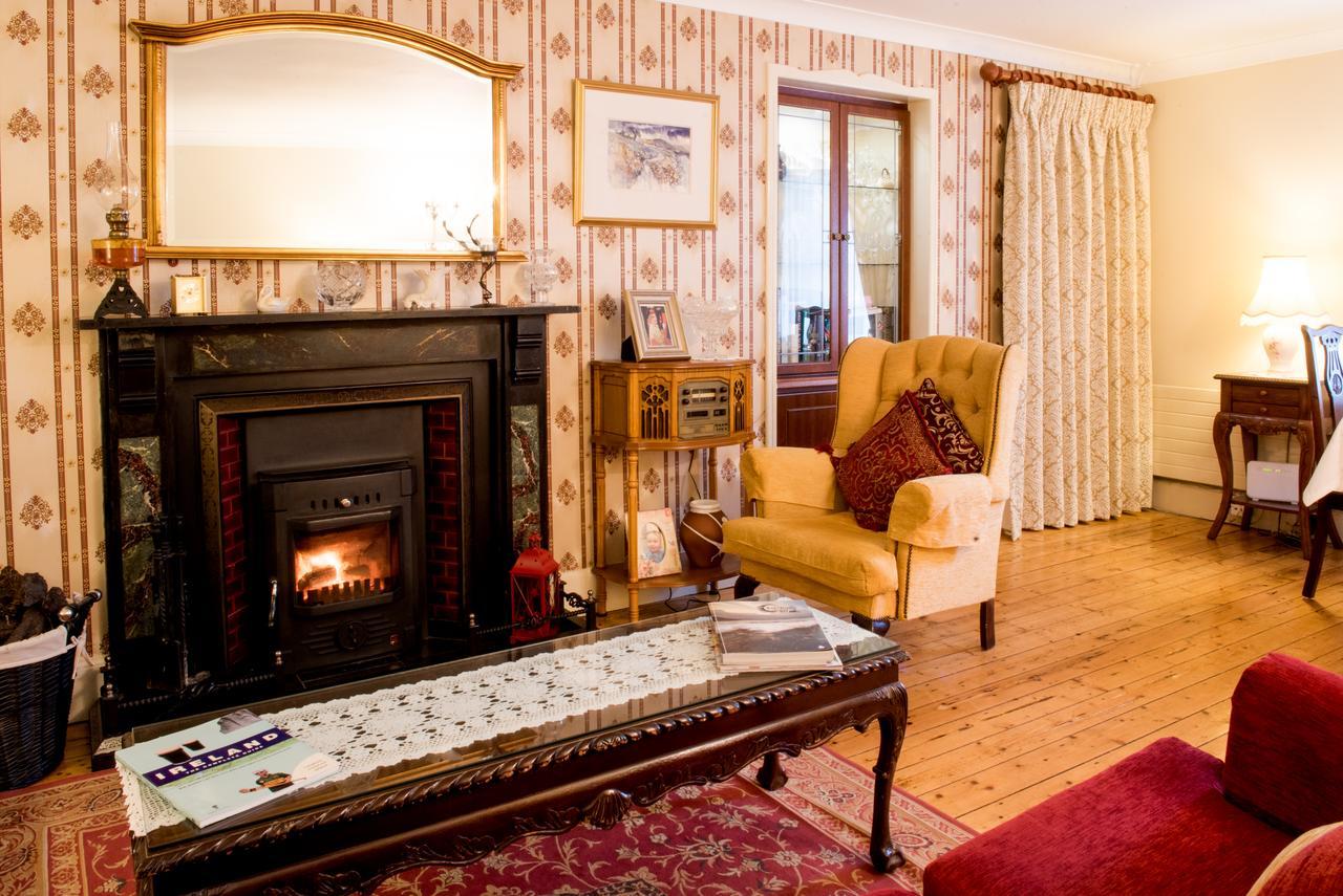Brennan'S Accommodation Glenties Buitenkant foto