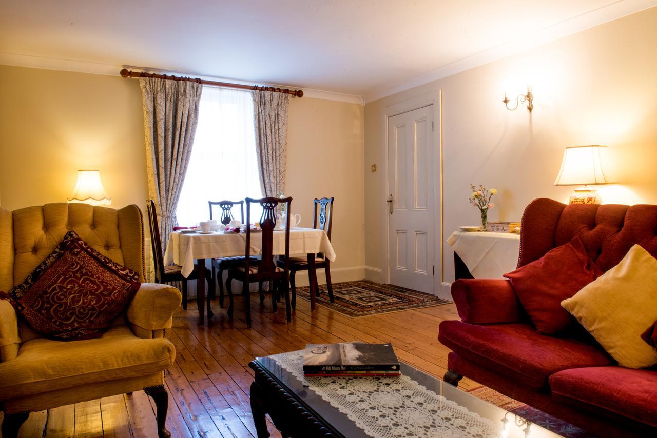 Brennan'S Accommodation Glenties Buitenkant foto