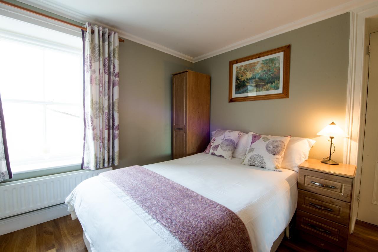 Brennan'S Accommodation Glenties Buitenkant foto
